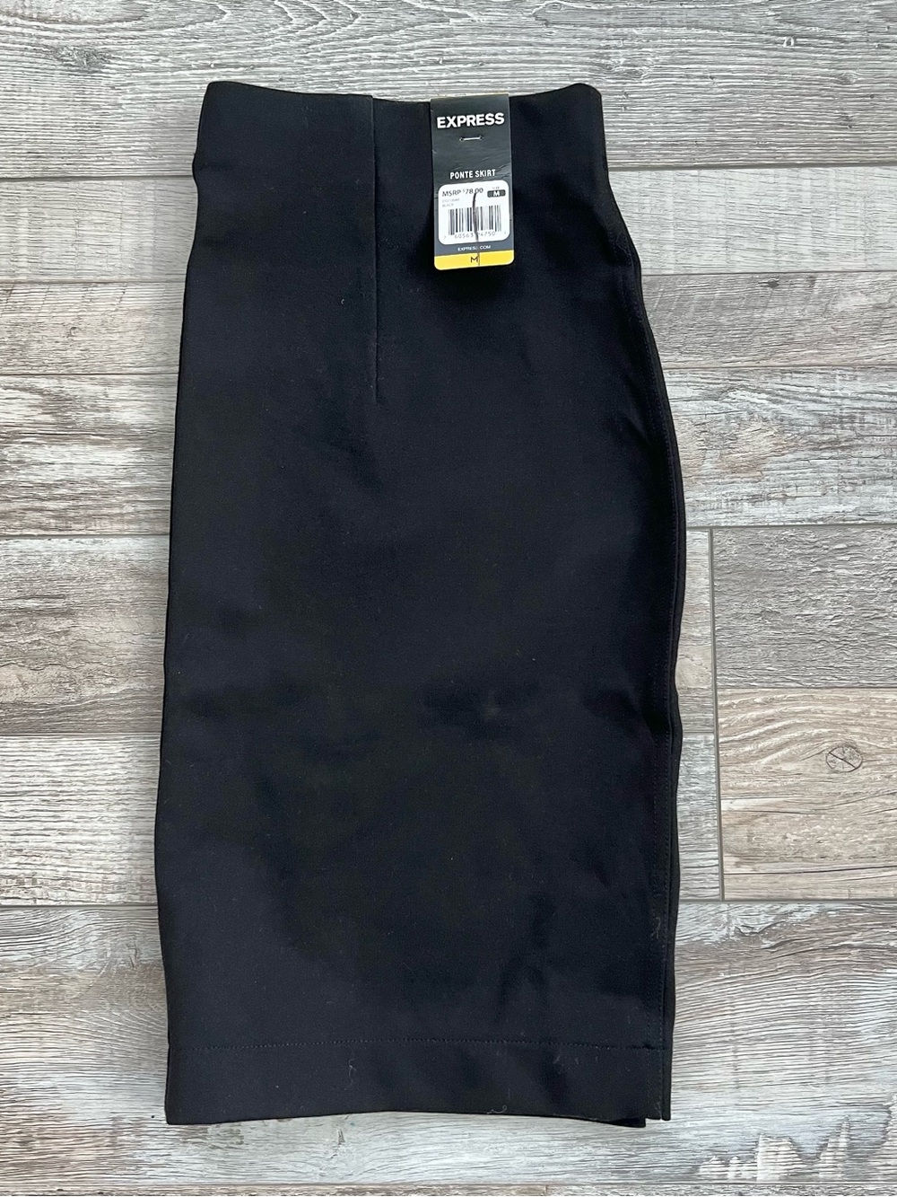 NWT Express Women's Ponte Skirt Size Medium